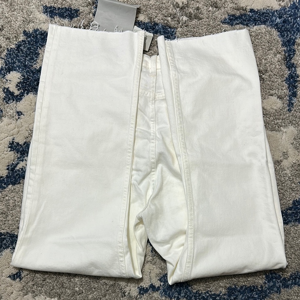 Everlane Off-White Straight Leg Jeans - Picture 3 of 6